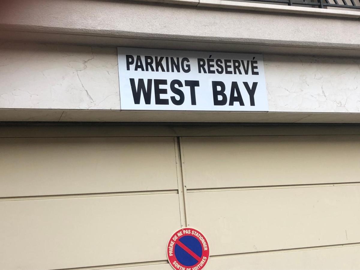 マントンWest Bayアパートメント エクステリア 写真